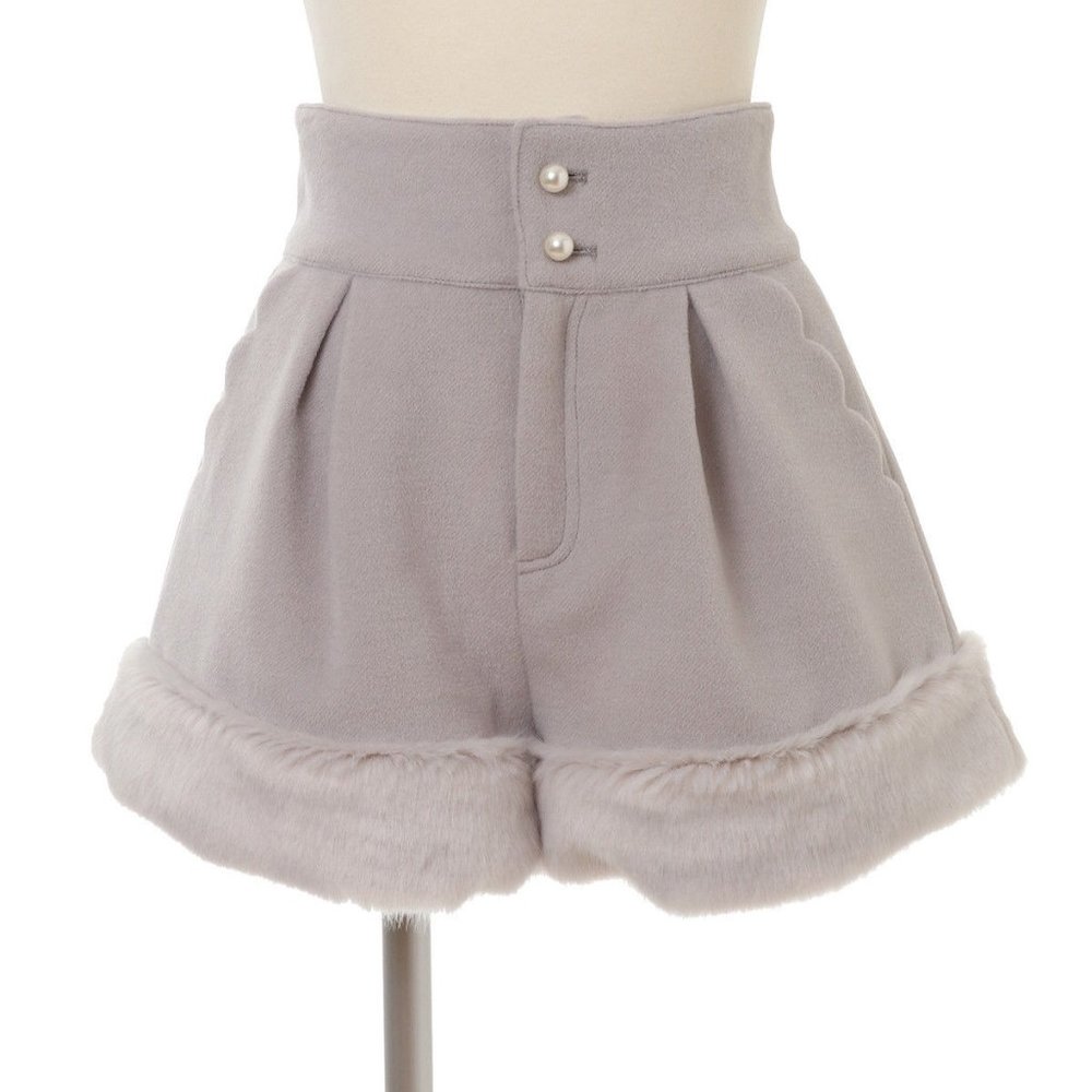 LIZ LISA Fur Hem Shorts